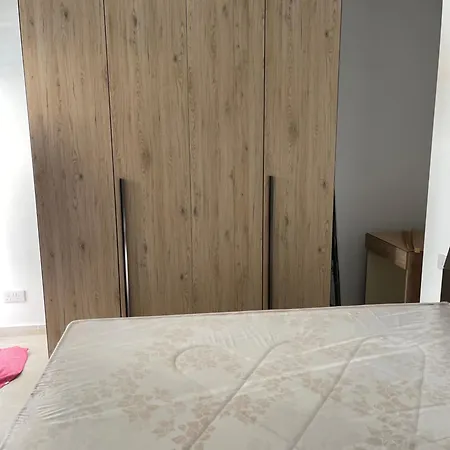 Appartement Fl 1, St Street *